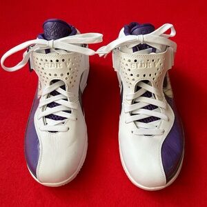 Nike LeBron Soldier Women's Leather Sneakers